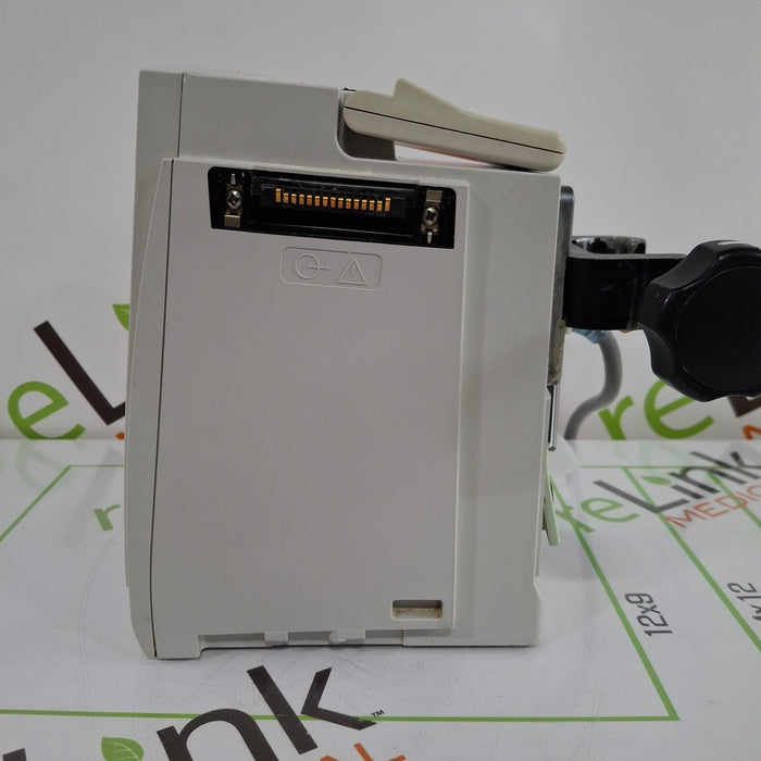 CareFusion Alaris 8015 Small Screen POC Infusion Pump