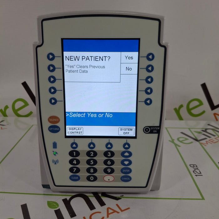 CareFusion Alaris 8015 Large Screen POC Infusion Pump