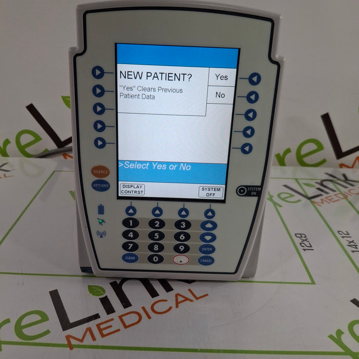 CareFusion Alaris 8015 Large Screen POC Infusion Pump