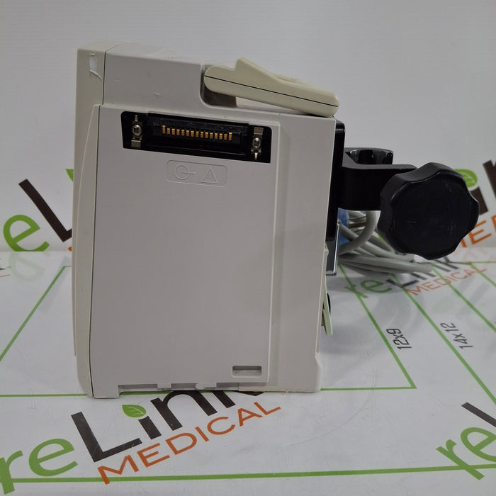 CareFusion Alaris 8015 Small Screen POC Infusion Pump
