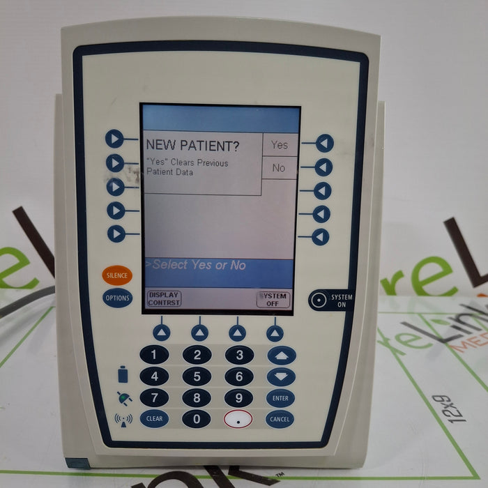 CareFusion Alaris 8015 Small Screen POC Infusion Pump