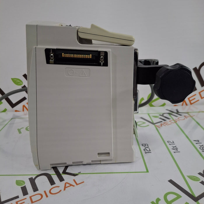 CareFusion Alaris 8015 Small Screen POC Infusion Pump