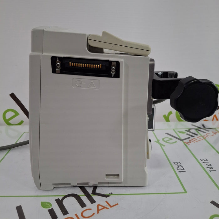 CareFusion Alaris 8015 Large Screen POC Infusion Pump