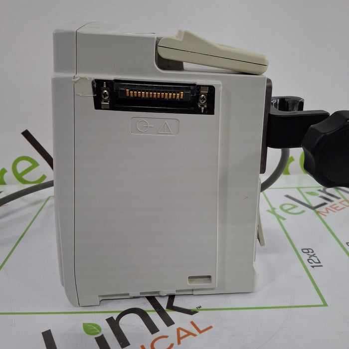 CareFusion Alaris 8015 Large Screen POC Infusion Pump
