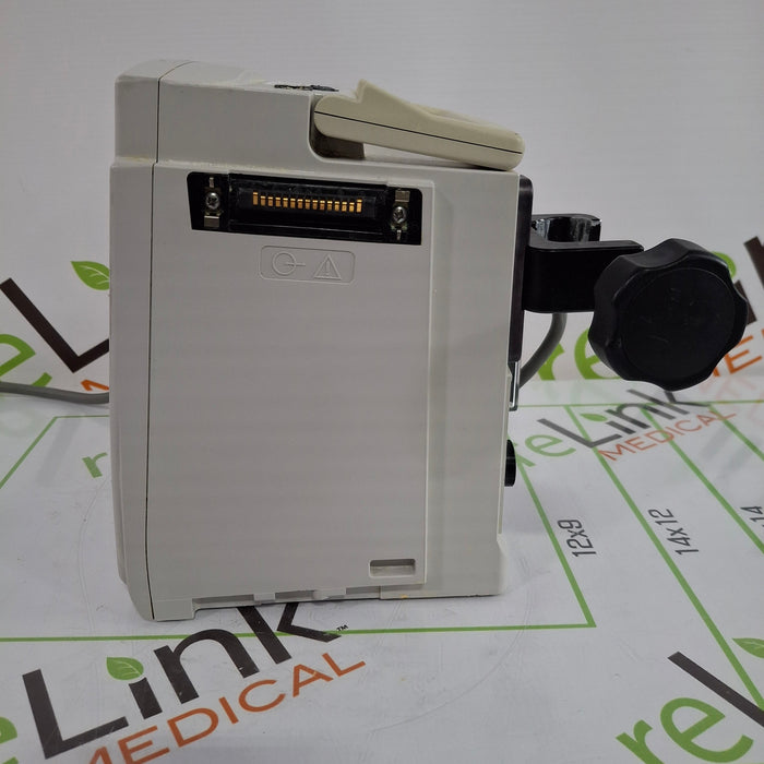 CareFusion Alaris 8015 Large Screen POC Infusion Pump