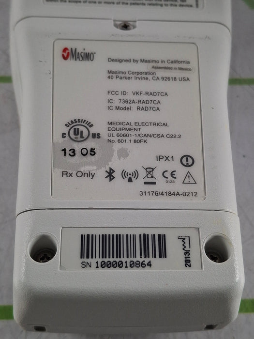 Masimo Radical 7 Pulse Oximeter w/ Base