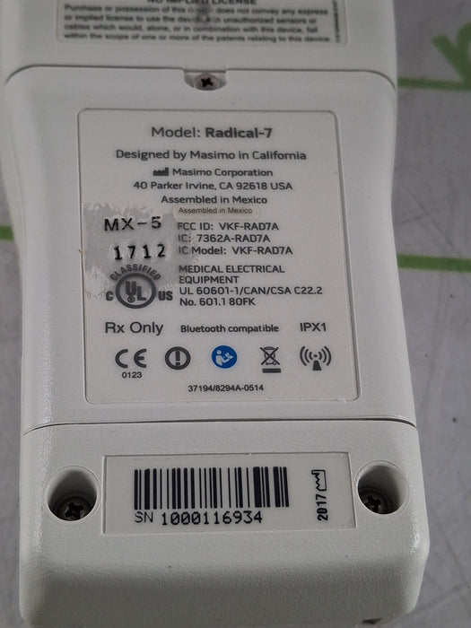 Masimo Radical 7 Pulse Oximeter w/ Base