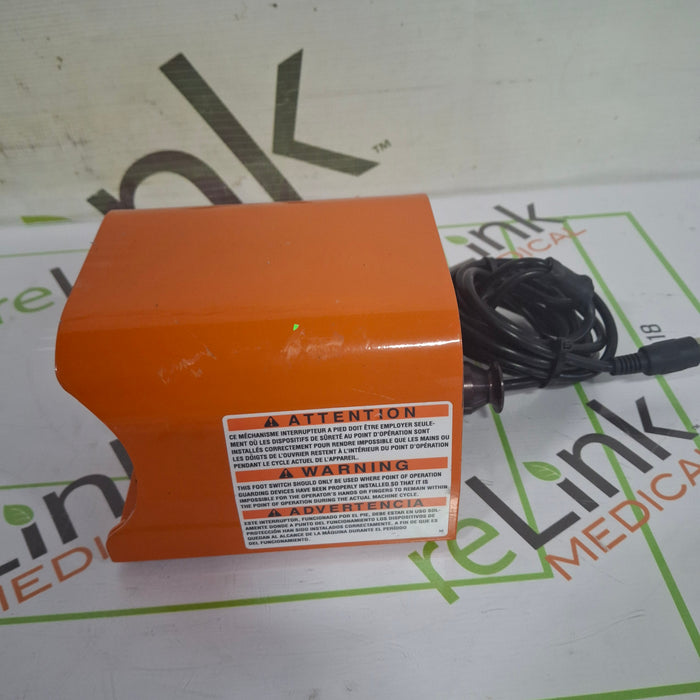 Linemaster Switch Corporation Clipper SP-522-300-1 Foot Switch