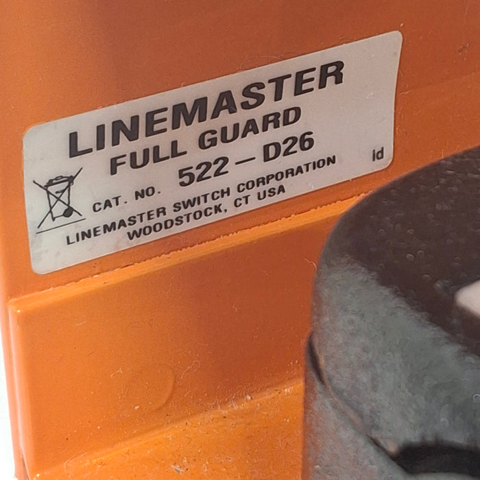 Linemaster Switch Corporation Clipper SP-522-300-1 Foot Switch