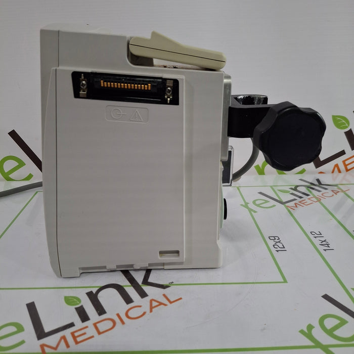 CareFusion Alaris 8015 Small Screen POC Infusion Pump