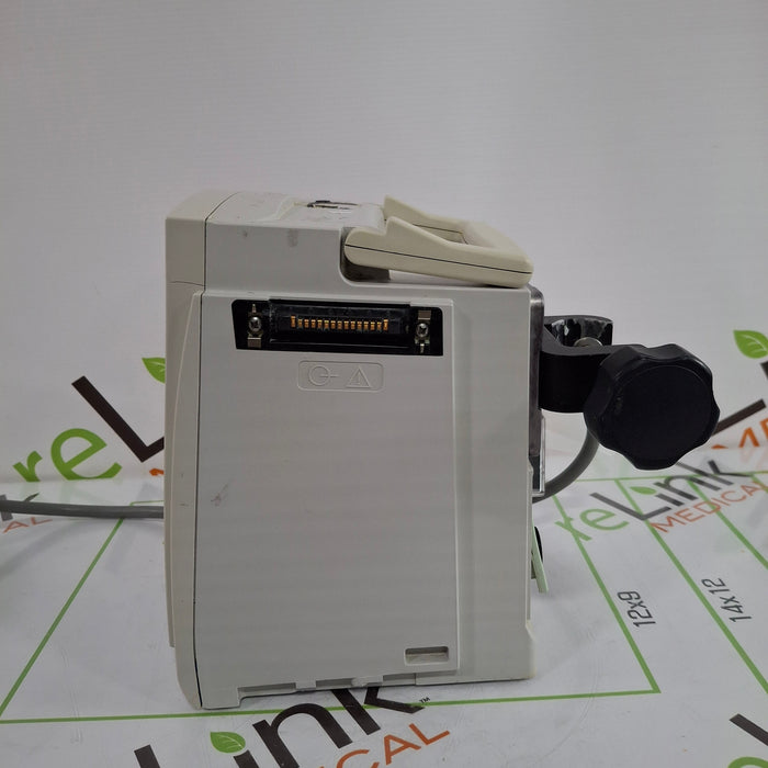 CareFusion Alaris 8015 Small Screen POC Infusion Pump