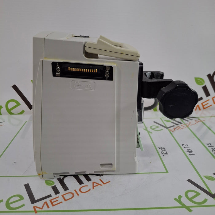 CareFusion Alaris 8015 Small Screen POC Infusion Pump