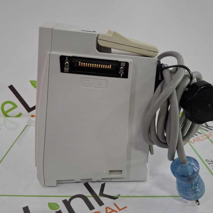 CareFusion Alaris 8015 Small Screen POC Infusion Pump