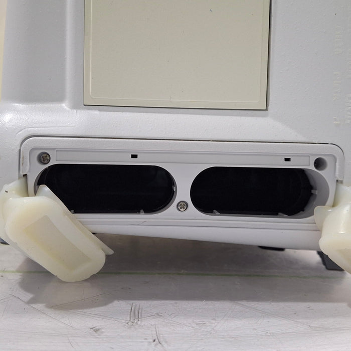 GE Healthcare Dash 4000 - GE/Nellcor SpO2 Patient Monitor