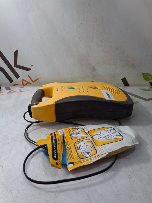 Defibtech Lifeline AED