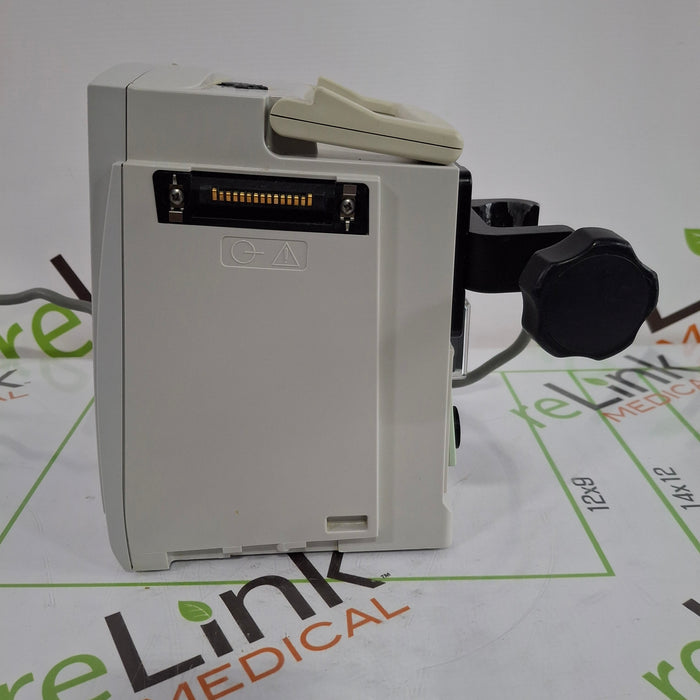 CareFusion Alaris 8015 Small Screen POC Infusion Pump
