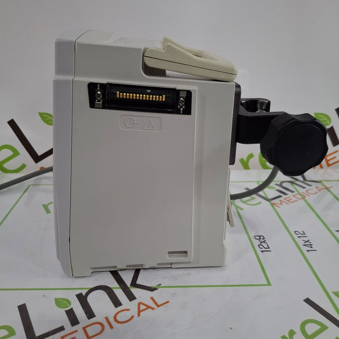 CareFusion Alaris 8015 Large Screen POC Infusion Pump