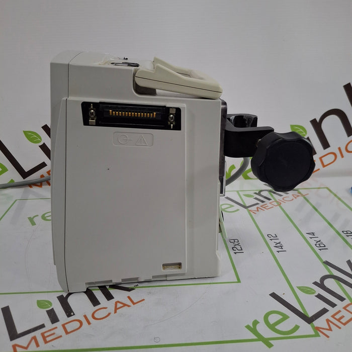 CareFusion Alaris 8015 Small Screen POC Infusion Pump