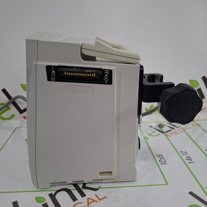 CareFusion Alaris 8015 Small Screen POC Infusion Pump