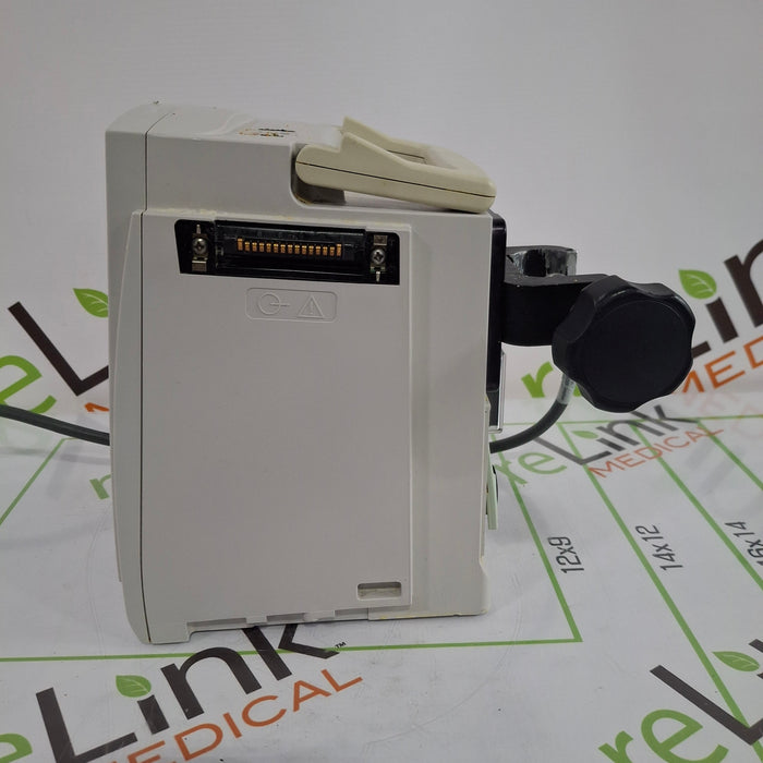 CareFusion Alaris 8015 Small Screen POC Infusion Pump