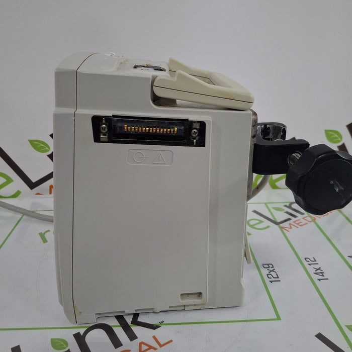 CareFusion Alaris 8015 Large Screen POC Infusion Pump