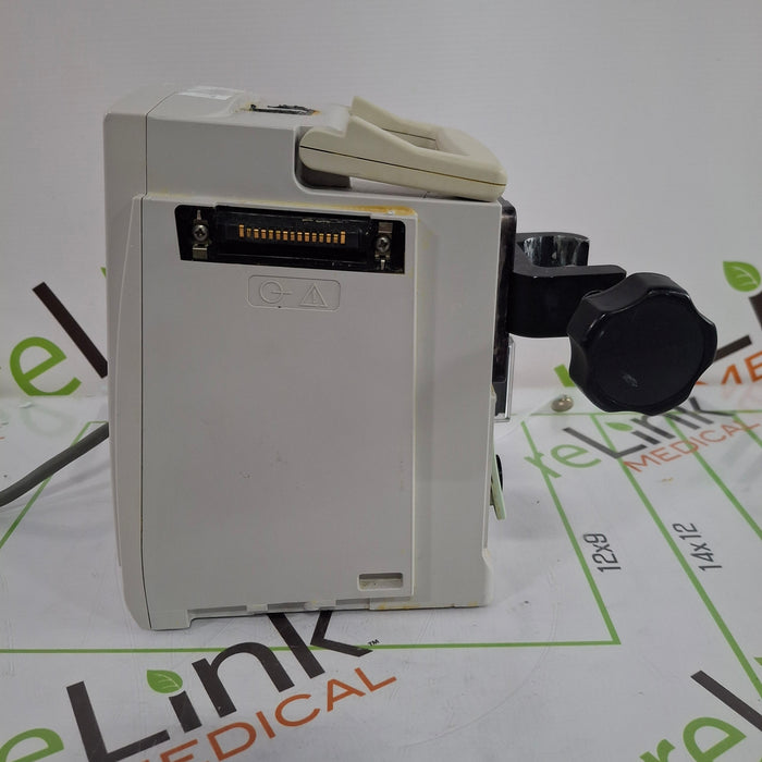 CareFusion Alaris 8015 Small Screen POC Infusion Pump