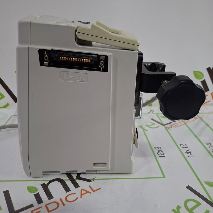 CareFusion Alaris 8015 Large Screen POC Infusion Pump