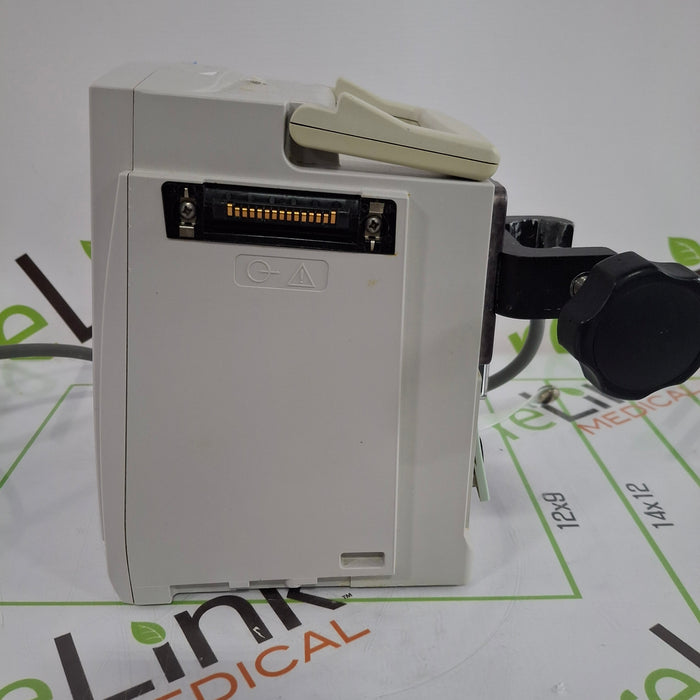 CareFusion Alaris 8015 Small Screen POC Infusion Pump