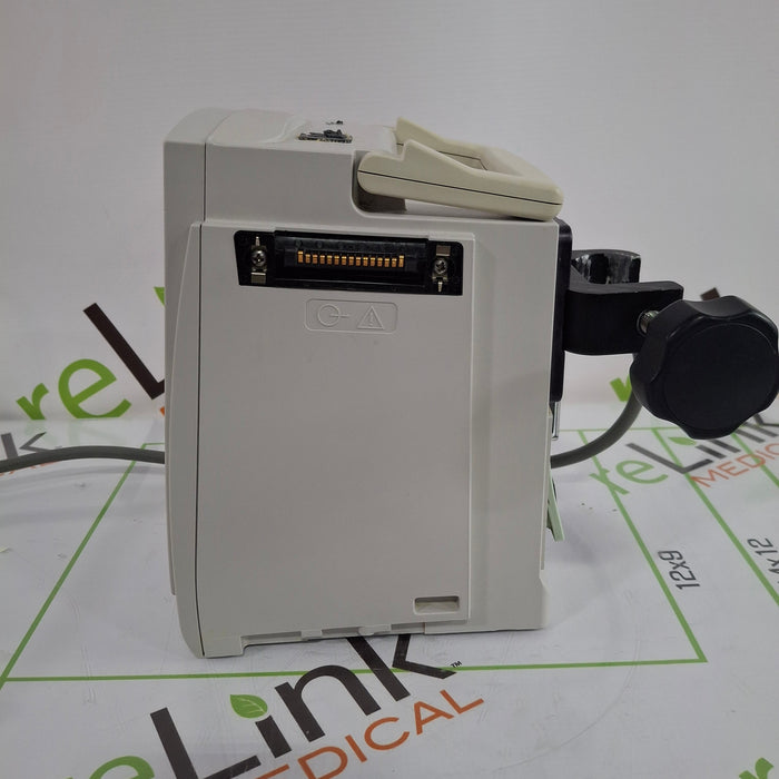 CareFusion Alaris 8015 Small Screen POC Infusion Pump