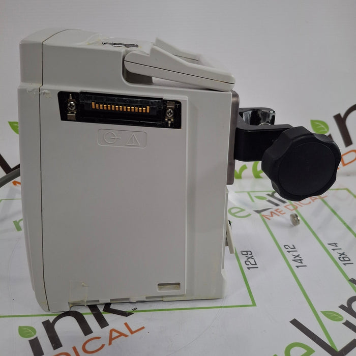 CareFusion Alaris 8015 Large Screen POC Infusion Pump