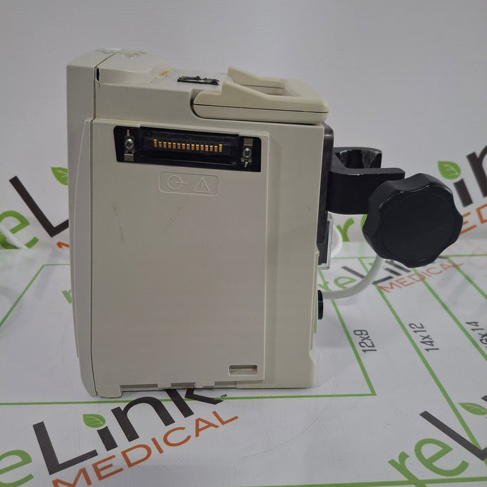 CareFusion Alaris 8015 Small Screen POC Infusion Pump