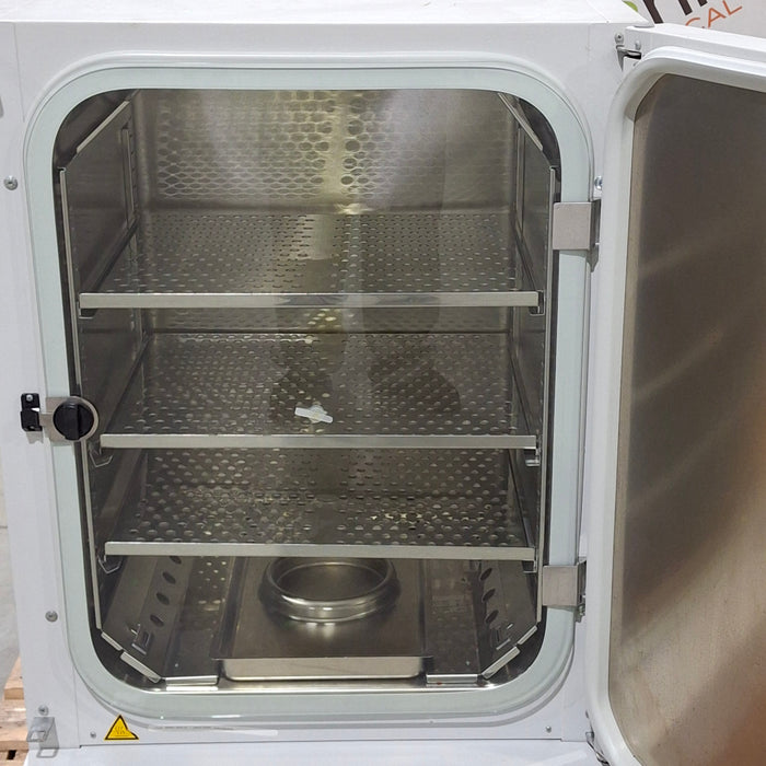 Binder Gmbh CB 210 CO2 Incubator