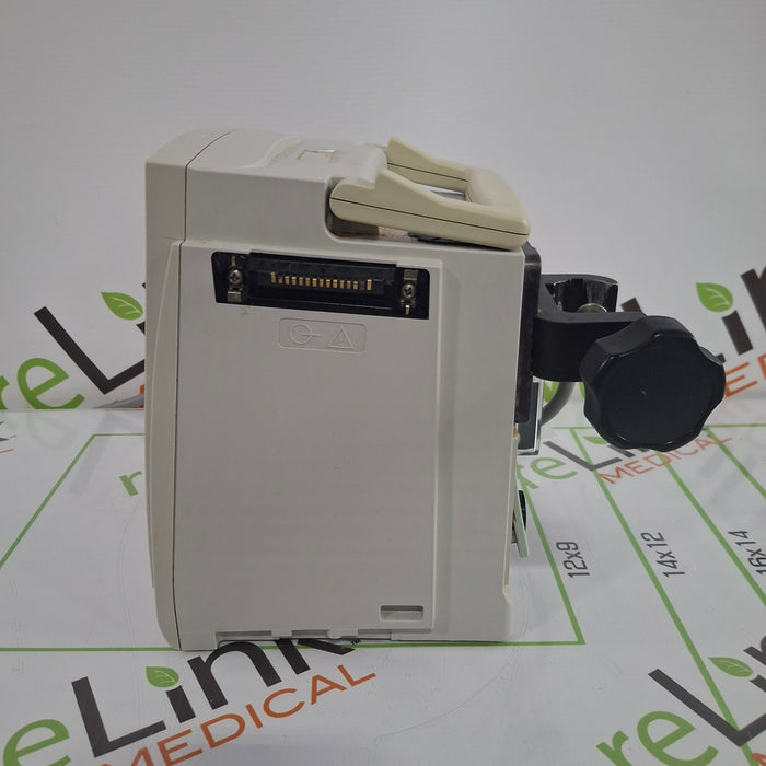 CareFusion Alaris 8015 Small Screen POC Infusion Pump
