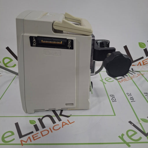 CareFusion CareFusion Alaris 8015 Small Screen POC Infusion Pump Infusion Pump reLink Online