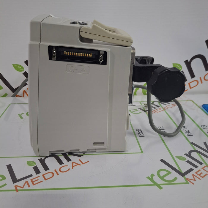 CareFusion Alaris 8015 Large Screen POC Infusion Pump