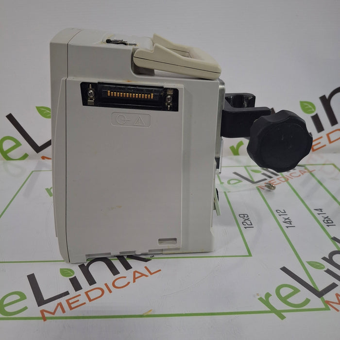 CareFusion Alaris 8015 Small Screen POC Infusion Pump