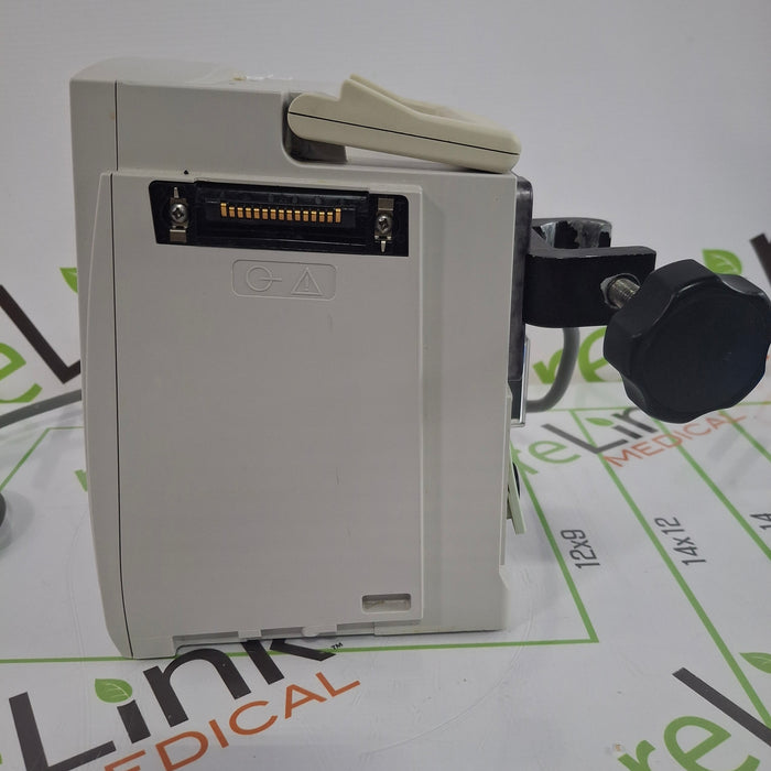 CareFusion Alaris 8015 Small Screen POC Infusion Pump