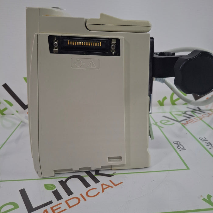 CareFusion Alaris 8015 Small Screen POC Infusion Pump