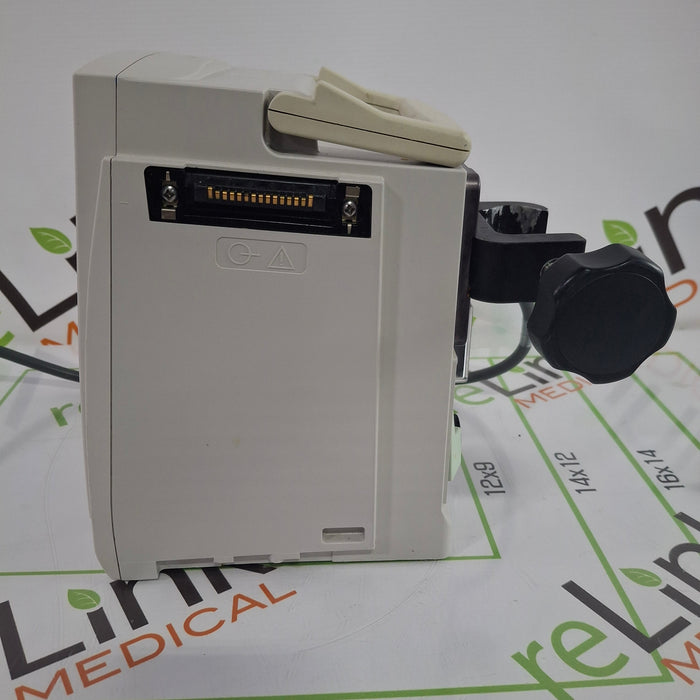 CareFusion Alaris 8015 Small Screen POC Infusion Pump