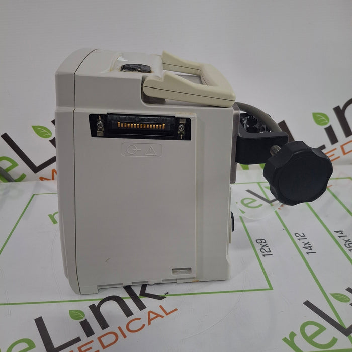 CareFusion Alaris 8015 Large Screen POC Infusion Pump