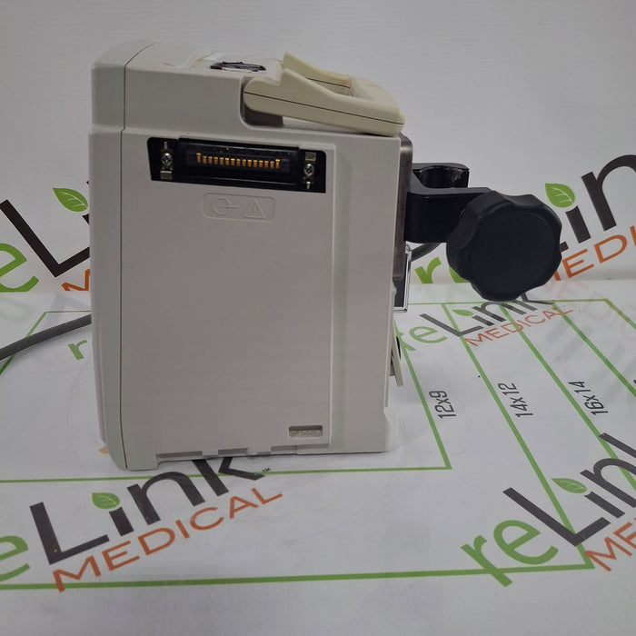 CareFusion Alaris 8015 Large Screen POC Infusion Pump