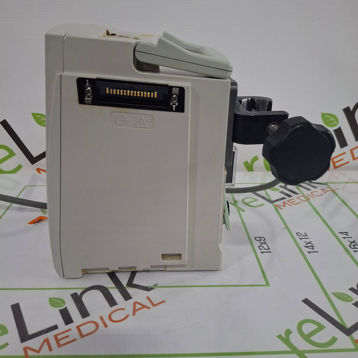 CareFusion Alaris 8015 Small Screen POC Infusion Pump
