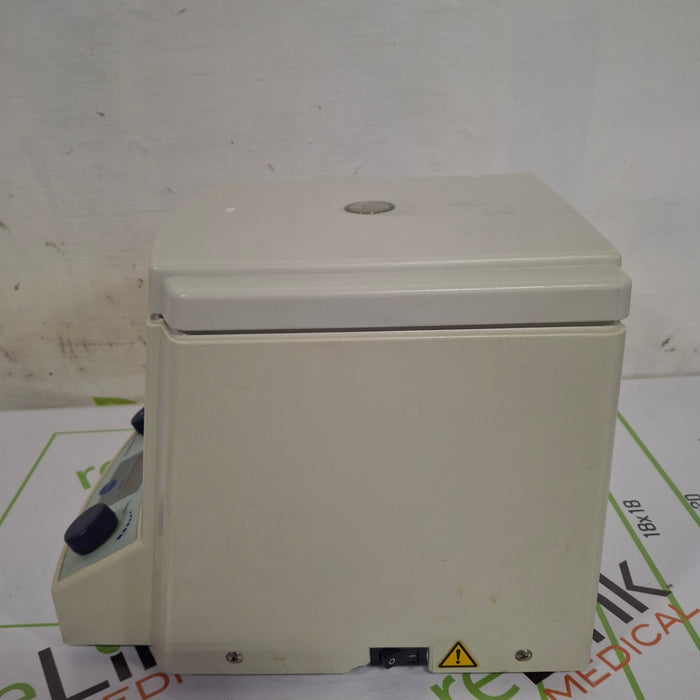 Eppendorf 5415D Centrifuge