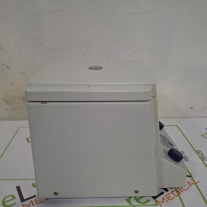 Eppendorf 5415D Centrifuge