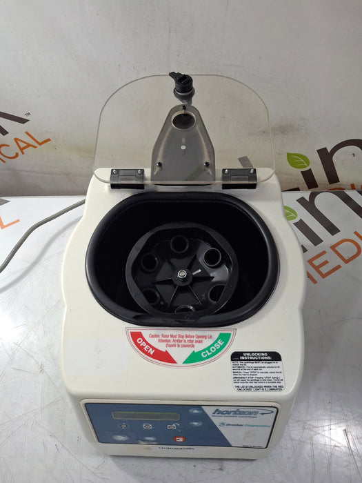 Drucker Diagnostics 642VES Drucker Centrifuge