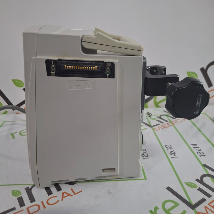 CareFusion Alaris 8015 Large Screen POC Infusion Pump