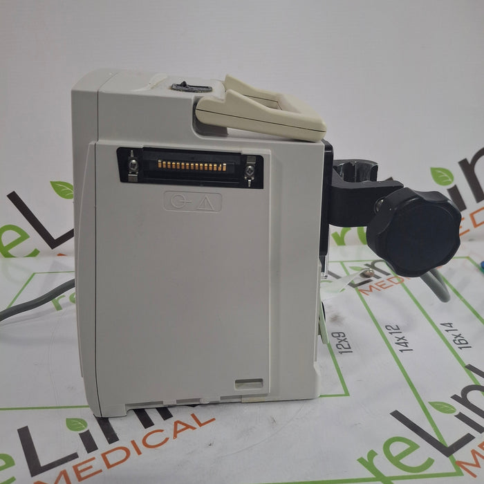 CareFusion Alaris 8015 Small Screen POC Infusion Pump