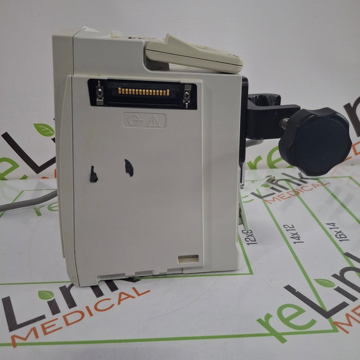 CareFusion Alaris 8015 Large Screen POC Infusion Pump