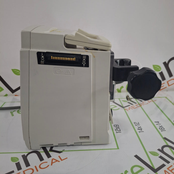 CareFusion Alaris 8015 Large Screen POC Infusion Pump