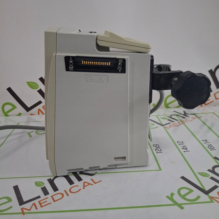 CareFusion Alaris 8015 Small Screen POC Infusion Pump